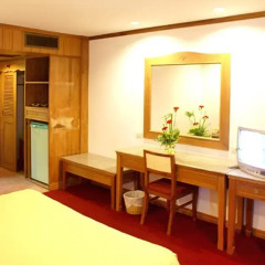 Royal Palace Hotel 3* Стандартный номер с различными типами кроватей фото 5