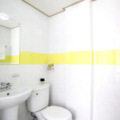 Отель K-POP GUESTHOUSE Seoul Station 2* Номер категории Эконом с двуспальной кроватью фото 7