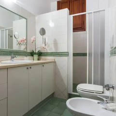 Отель Trevispagna Charme Apartment Италия, Рим - отзывы, цены и фото номеров - забронировать отель Trevispagna Charme Apartment онлайн ванная фото 2