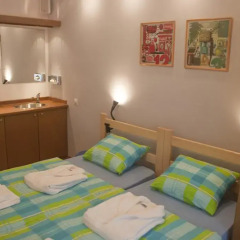 Spirit Hostel and Apartments Стандартный номер с различными типами кроватей фото 4
