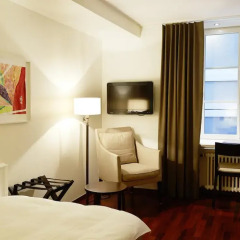 Helmhaus Swiss Quality Hotel 4* Улучшенный номер с различными типами кроватей