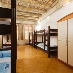 Hostel Santini Prague Кровать в общем номере с двухъярусной кроватью фото 7