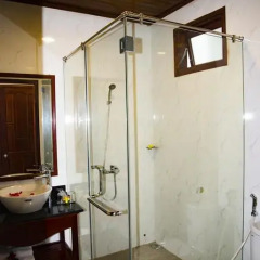 Отель Mi Kha Homestay 3* Улучшенный номер с различными типами кроватей фото 15