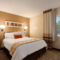 Отель Hawthorn Suites by Wyndham Chicago Schaumburg 3* Люкс с различными типами кроватей фото 4