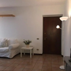 Апартаменты SoLoMoKi Apartments комната для гостей фото 4