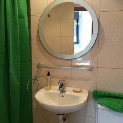 Отель New & Sunny Apartment Испания, Барселона - отзывы, цены и фото номеров - забронировать отель New & Sunny Apartment онлайн ванная фото 2