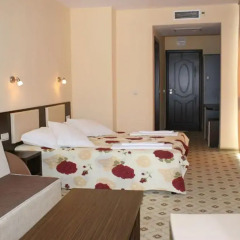Family Hotel Teos комната для гостей фото 3