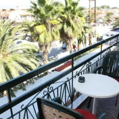 Отель Eliza Apartments Греция, Пефкохори - отзывы, цены и фото номеров - забронировать отель Eliza Apartments онлайн балкон