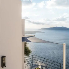 Отель Porto Fira Suites 4* Люкс с различными типами кроватей фото 31
