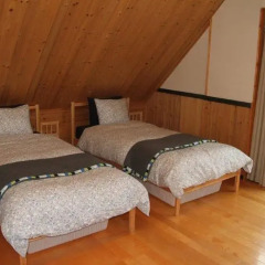 Отель Hakuba Powder Cottage Хакуба комната для гостей фото 3