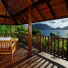 Отель Cerf Island Resort балкон