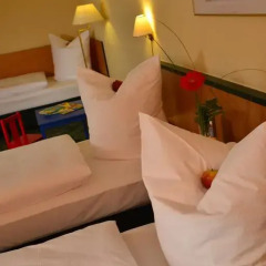 Comfort Hotel Lichtenberg 3* Стандартный семейный номер с различными типами кроватей