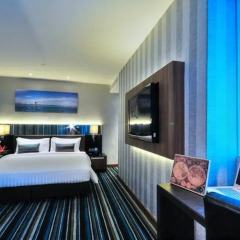Отель The Continent Bangkok by Compass Hospitality 4* Номер категории Премиум с различными типами кроватей фото 50
