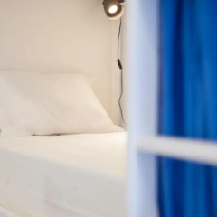 Be Lisbon Hostel Стандартный семейный номер фото 3