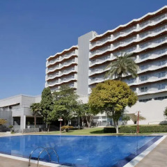 Hotel Medium Valencia бассейн фото 3