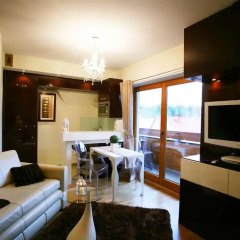 Отель Apartament Glamour II Косцелиско комната для гостей фото 2