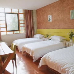 Chengdu Dreams Travel Youth Hostel Стандартный номер с различными типами кроватей
