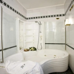Hotel Vittoria 5* Люкс повышенной комфортности с различными типами кроватей фото 7