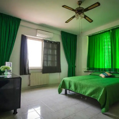 Отель Mezzabrino Vista Castello Итри комната для гостей