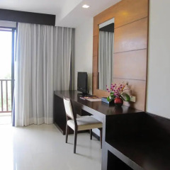 Отель Apasari Krabi 3* Улучшенный номер с различными типами кроватей фото 2