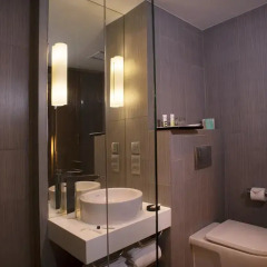 Отель Mercure Hanoi La Gare 4* Стандартный номер двуспальная кровать фото 2