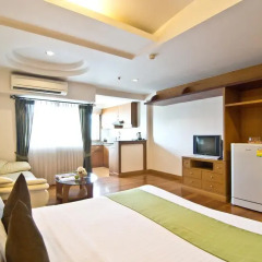 Golden Sea Pattaya Hotel 3* Улучшенный номер с двуспальной кроватью фото 4