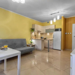 Отель Apartamenty Aparts Полулюкс с различными типами кроватей фото 2