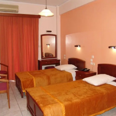 Cosmos Hotel 2* Улучшенный номер с 2 отдельными кроватями
