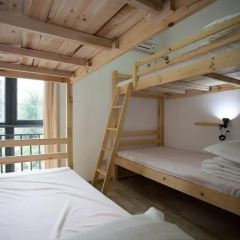 Freeguys Hostel Кровать в общем номере с двухъярусной кроватью фото 3