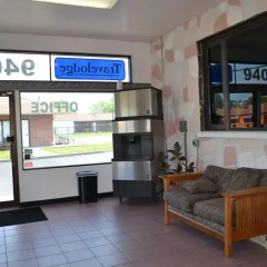 Отель Travelodge by Wyndham Niagara Falls США, Ниагара-Фолс - отзывы, цены и фото номеров - забронировать отель Travelodge by Wyndham Niagara Falls онлайн интерьер отеля фото 2