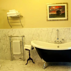 Coul House Hotel ванная