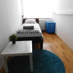 Hostel Bureau Стандартный номер с различными типами кроватей (общая ванная комната) фото 4