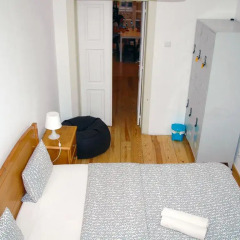 City Center Hostel Лиссабон комната для гостей фото 3
