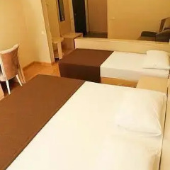 Мини-Отель У Заполярья 3* Семейный люкс разные типы кроватей фото 26