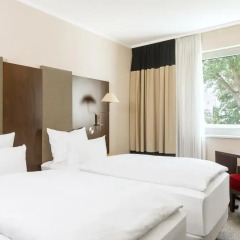 Hotel NH Düsseldorf City Nord 4* Стандартный номер разные типы кроватей фото 14