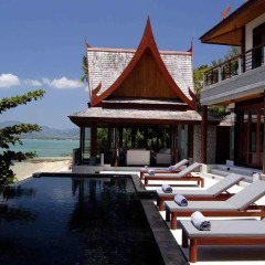 Отель Ultimate Beach Villa бассейн