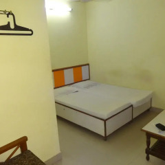 Отель Kiran Guest House комната для гостей фото 3