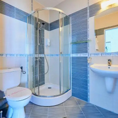 Отель Family Hotel Regata Болгария, Поморие - отзывы, цены и фото номеров - забронировать отель Family Hotel Regata онлайн ванная