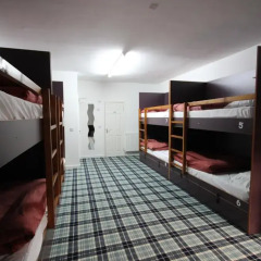Отель Tartan Lodge Кровать в общем номере с двухъярусной кроватью фото 13