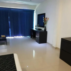 Отель East Suites Люкс с разными типами кроватей фото 6