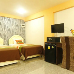 Отель Banglumpoo Place 3* Номер Делюкс с различными типами кроватей фото 2