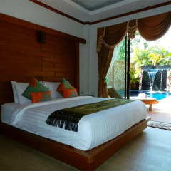 Отель Bangtao Holiday Villa комната для гостей