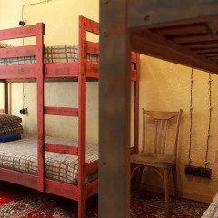 Хостел Trinity & Tours Кровать в мужском общем номере фото 7