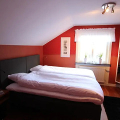 Отель At Home Bed & Breakfast Вестра Фрёлунда комната для гостей фото 4