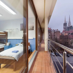 Hostel Bureau балкон