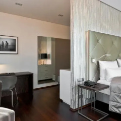 Отель Cosmo Berlin Mitte 4* Полулюкс