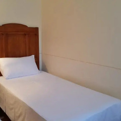 Hotel Roma E Rocca Cavour 3* Стандартный номер с различными типами кроватей фото 10