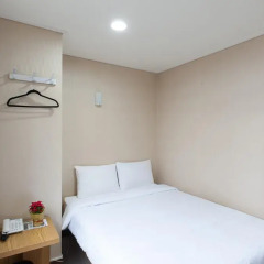 BENIKEA Hotel FLOWER 2* Стандартный номер с различными типами кроватей фото 2
