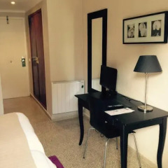 Отель Hostal Jakiton Стандартный номер с 2 отдельными кроватями фото 9