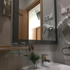 Отель Hostal Residencia Lido Стандартный номер с различными типами кроватей фото 8